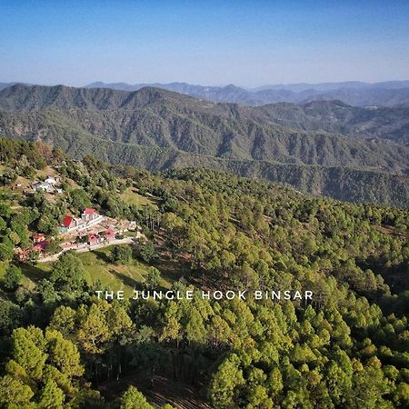 The Jungle Hook Binsar Hotel Алмора Екстериор снимка