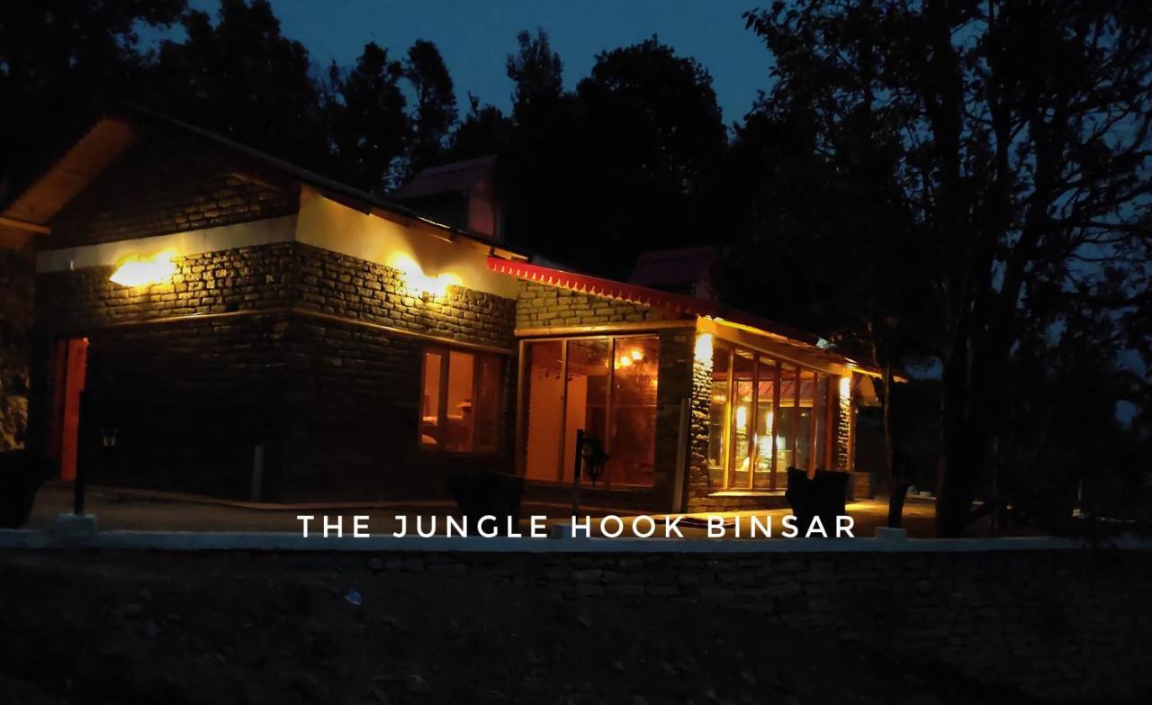 The Jungle Hook Binsar Hotel Алмора Екстериор снимка
