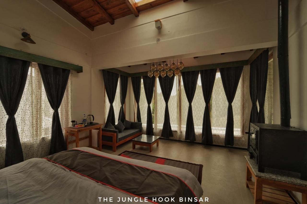 The Jungle Hook Binsar Hotel Алмора Екстериор снимка