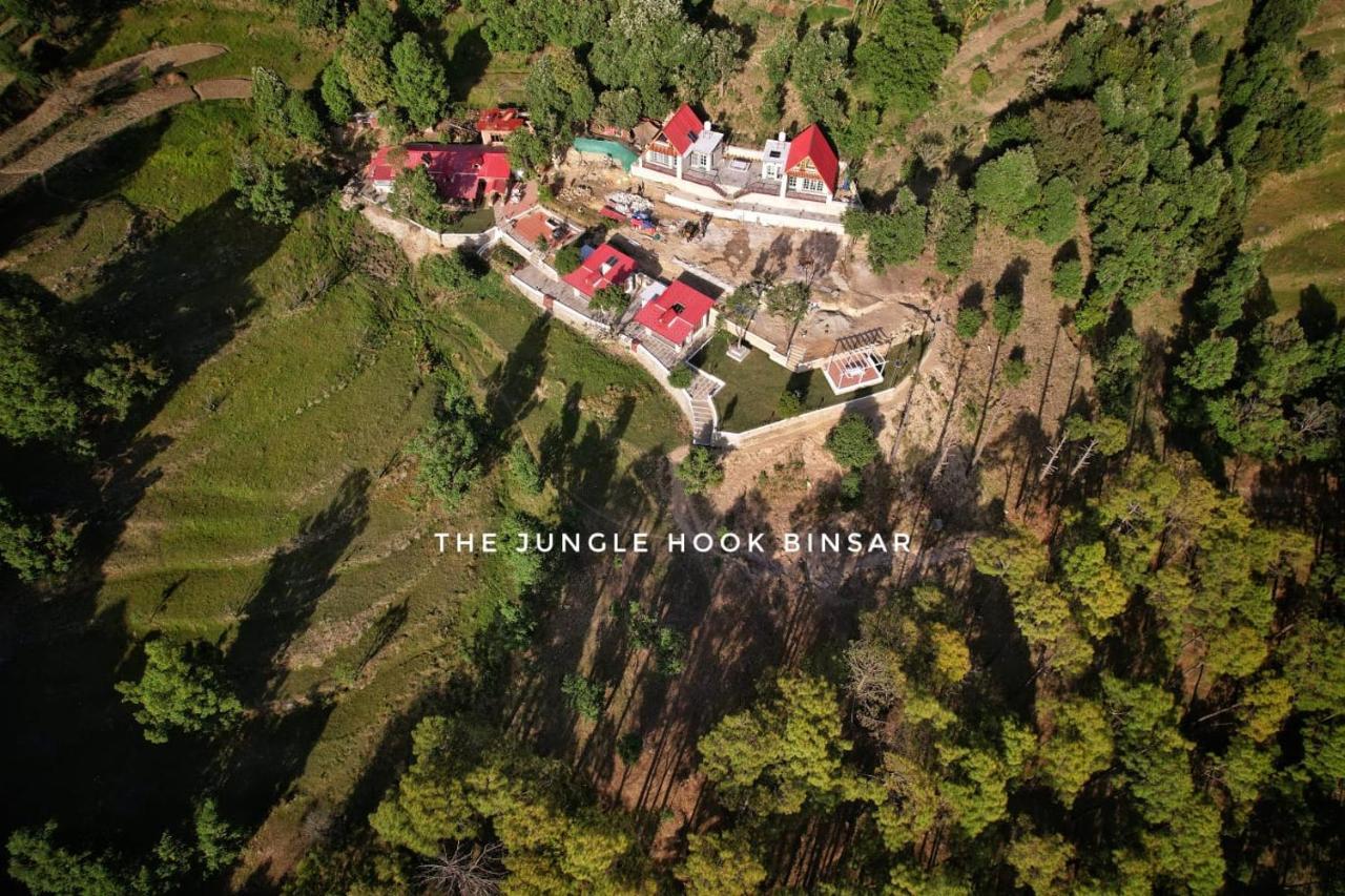 The Jungle Hook Binsar Hotel Алмора Екстериор снимка