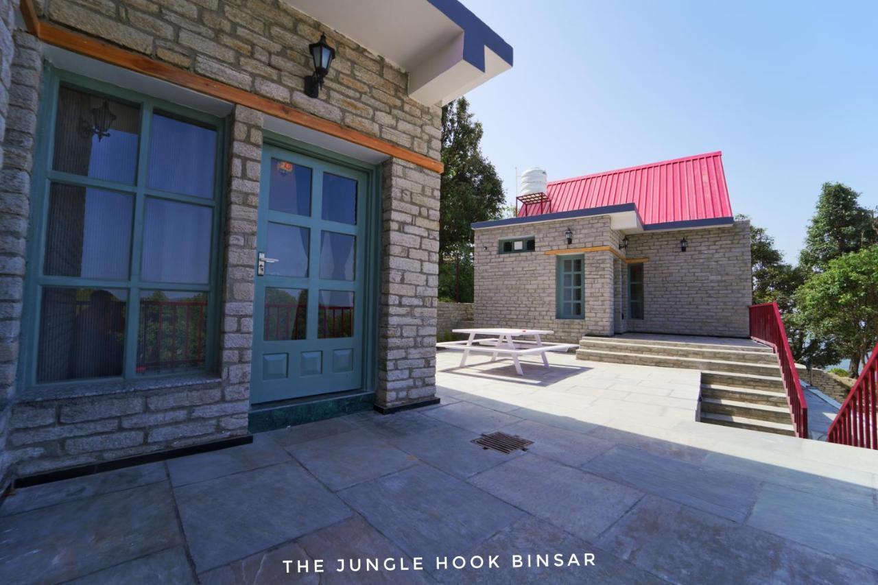 The Jungle Hook Binsar Hotel Алмора Екстериор снимка